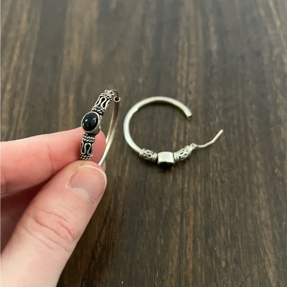 Vintage 925 Sterling Silver Black Onyx Hoop Earrings Ornate Boho Swirl Design 🖤✨ - Picture 7 of 9
